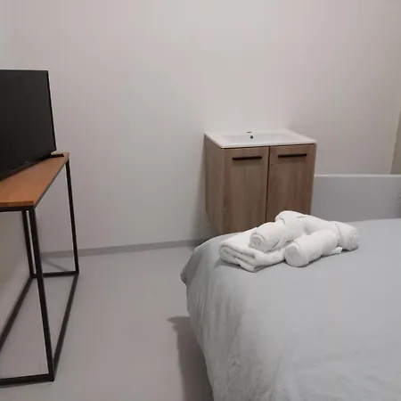 Chez Jean Claude 2 Personnes Bed & Breakfast